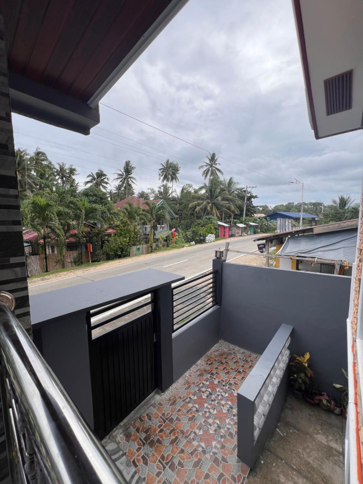 Luxury Vacation House Oceanfront In Lila, Bohol Hotel Exterior photo